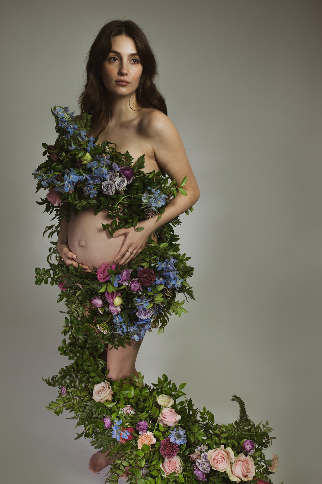 Grecian Inspired Maternity Shoot - Showit Blog